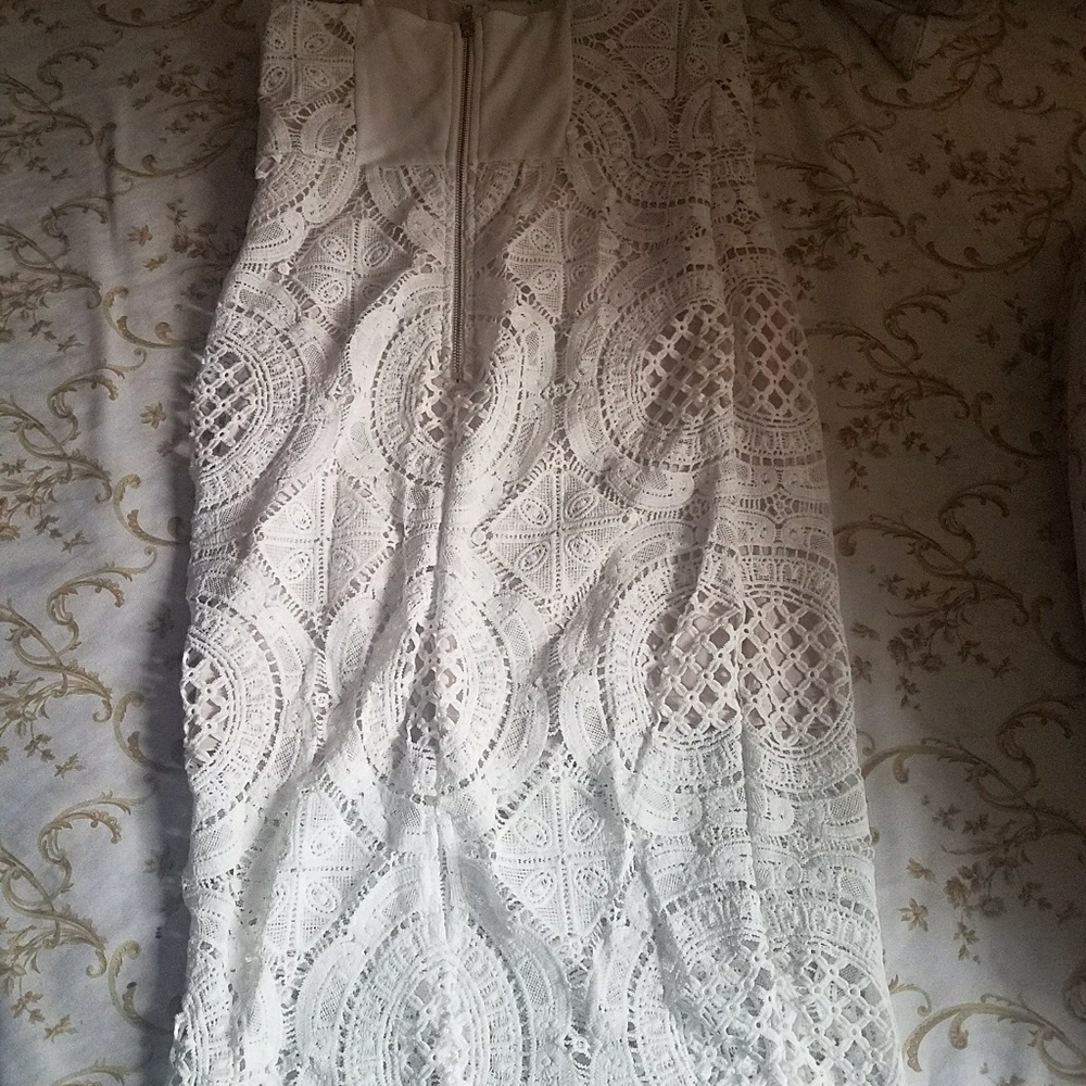 Lace dress
